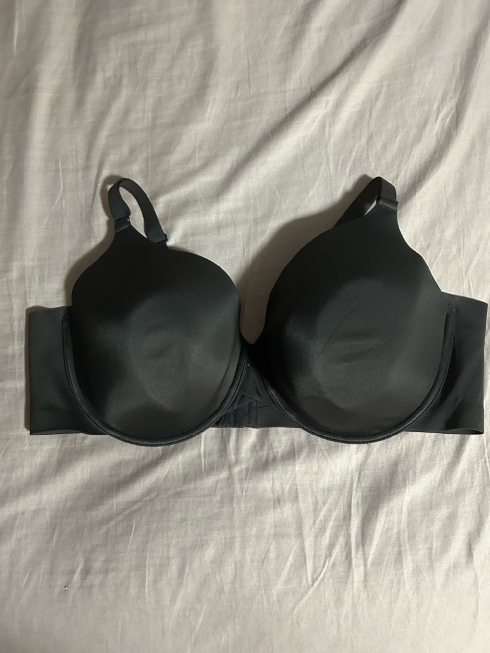 Cacique Smooth Black T-Shirt Bra with Light Padding Size 46DD